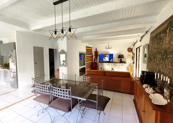 Holiday home La 1848 Narbonnaise *
